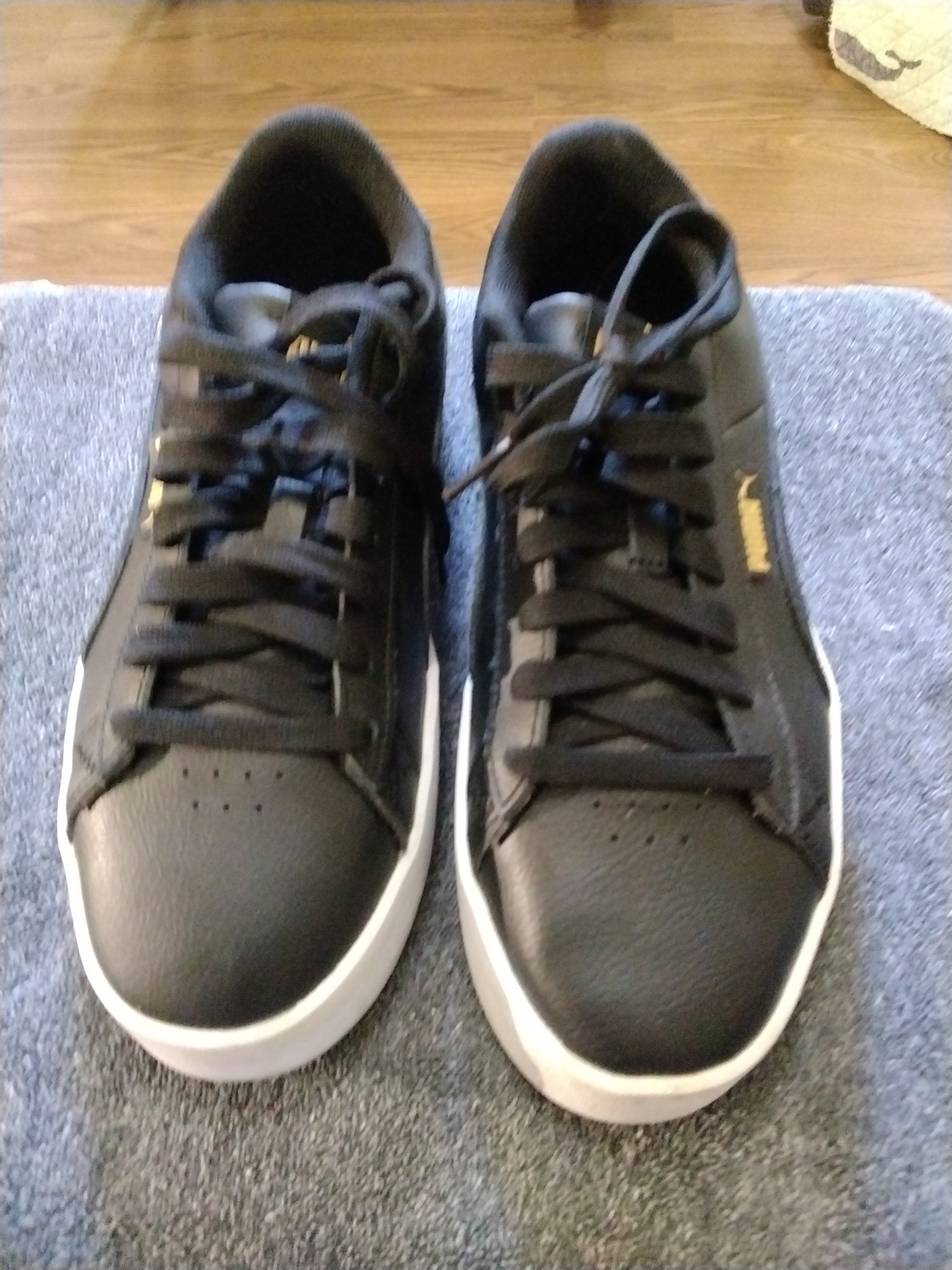 Puma Jada Black Gold Leather Casual Tennis Sneakers Sz 8.5